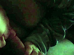 Amateur wife gets facial blowjob