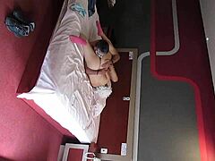 mi tio me chupa hasta mojarme toda