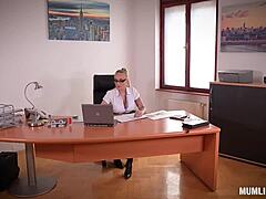 Wow! MILF Kayla Green joins Aletta Ocean for wild groupsex