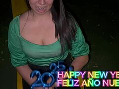 new year's park meet turned into tit show and banging! 😍