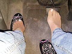 Hey, check out this Facebook page for Intimissimi on Skype chats