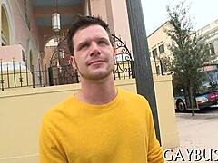 Gay sex with an amateur bottom