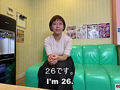 コロナで悩むGカップ小顔ショートヘアのぽっちゃり巨乳が初体験でパイズリとオナニー解禁！