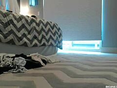 Briana Lee in Webcam Masturbation Show