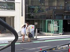 素人男性とセックス生中継 1