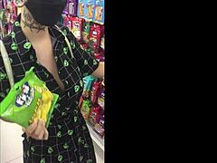 Milly Lascy Andando Com Vibrador No Shooping In Hardcore Teen Fetish