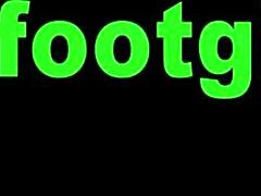 Foot worship fetish with intense toe sucking action