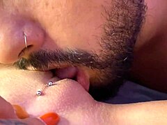 Romulo Pontess sucks pussy to squirt!