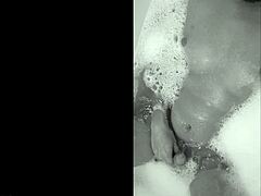 Brincando Na Banheira Com Amateurs Cumshot