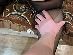 i saw her ass in pantyhose and fucked her cunt