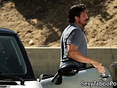 Novinha de peitinho pequeno 18+ leva facial após foda de conchinha, nossa!