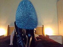 Polish my boots and obey me, you are a loser