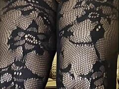 i can't resist this black mama milf, she's unreal.