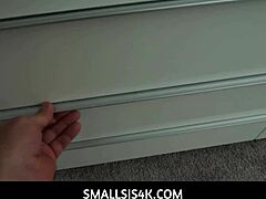 Малка 18+ сестричка, готова за див напрежение със заварена сестра Тристан Съмърс?