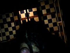 Colombian woman in hotel knows how to do it well