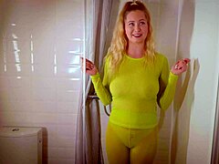 โย นักแสดงโป๊คนนี้โชว์เสื้อเปียกวันนี้