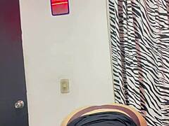 Latina beauty shows off her big ass in homemade video