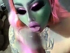 Latina Babe Performs Deepthroat Blowjob