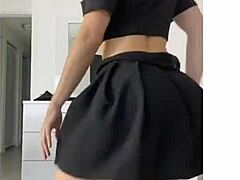 Watch Veronica Victoria Masturbate?