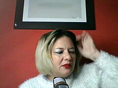 lola talks dirty things in erotic conversation