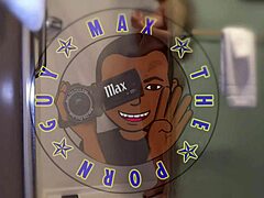 s3e15 roxxxie flaunts big tits and ass while giving sloppy head