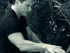 Man, I’m like totally lost watchin’ mom Aubrey Adams rubbin’ herself outdoors in the sun, then bangin’ hard!