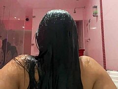 divorced porn actress hunts warehouse guy for hot fuck 😏💦