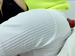 Sex-addicted neighbor cums inside me, she's crazy in bed 😈