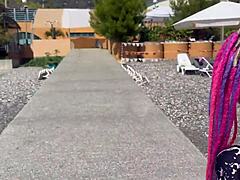 Снимаем безумное видео отдыха с жесткими шлепками по красивой брюнетке, покрытой спермой!