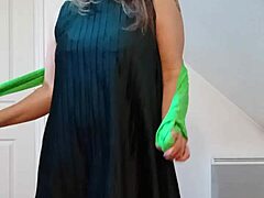 2025 03 17 esclave f strip tease st patrick