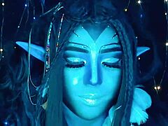 She Lives For Avatar In Beautiful Webcam Dancing