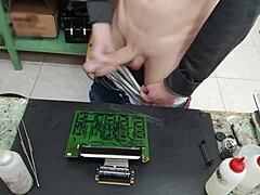 I Blast Massive Cumshot On Client's Machine