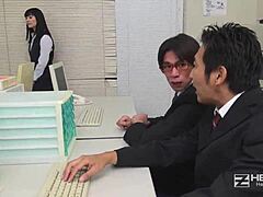 Stress発散に咥えてアゲル～取り柄はsexだけの新入社員～ - 渡辺結衣 1 as asian japanese creampie experience