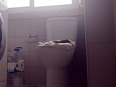 He shaved his big dick and spat out lots of milk!