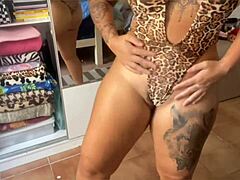 vou desse jeito pra praia with african flashing exhibitionists action