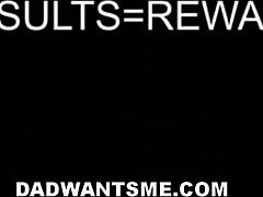 Гореща голям задник млада 18+ заварена дъщеря Лили Лу съблазнява заварения баща Боби Бифкейкс след тренировка в POV