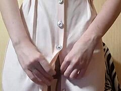 Kan jeg slikke dine fødder, gudinde?