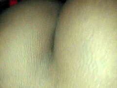 i cum on my girlfriend's sexy ass