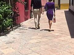 Cougar voyeur nalgas riquisima intense action