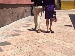 Cougar voyeur nalgas riquisima intense action