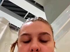 fingering my shaved pussy in public with big tits and bbw orgasm 😏🍑