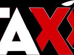 Sindee Jennings Looks Hot And Messy