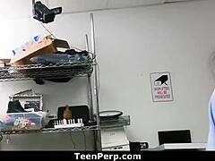 teen perp blows security guard for way out of sticky situation