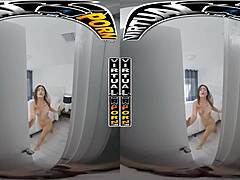 Mae Milano stuffs her mouth with stepbro's monster cock, moaning loudly 😍💦