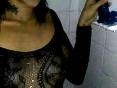 Brook Starr - Shower Slut Takes Golden Shower