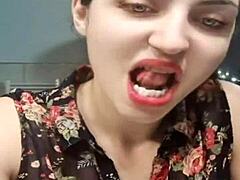 Italian Milf Performs on Bigo