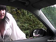 Picked Up BBW Enjoys Wild Banging with New Friend