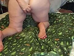 Watch me fuck my ass with dildo?