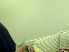 vivian loves cash more than husband 😏