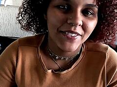 The tattooed brazilian babe with big natural tits lingerie gets a delicious roll from the pauzudo guy.